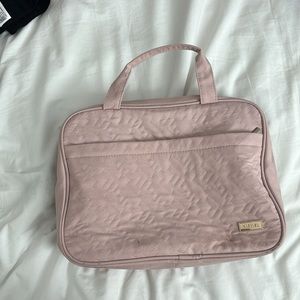 beauty bag pink